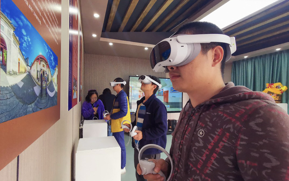 數據反哺在VR線上展廳的內容分層中有哪些應用？